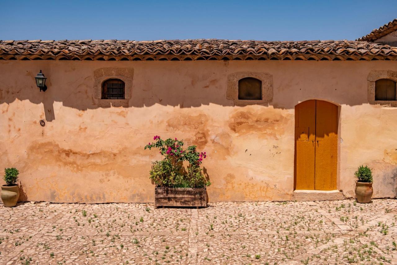 Villa Zottopera - Dimora Di Sicilia Chiaramonte Gulfi Exterior foto